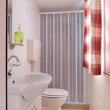 Dom wakacyjny Holiday Family Camping Serenella-1 By Interhome
