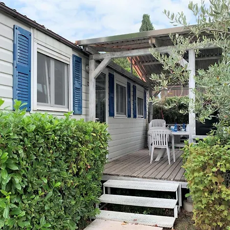 度假居 Holiday Family Camping Serenella-1 By Interhome